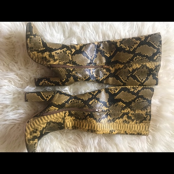 Boots - Picture 2 of 3